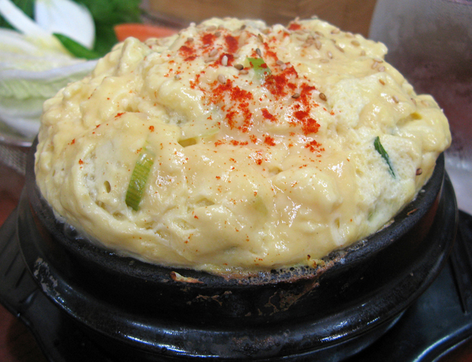 Non-Spicy Korean Foods That Everyone Can Enjoy